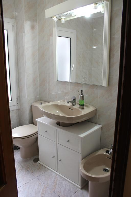 Hostal De La Torre Hostal Economico Βαγιαδολίδ Δωμάτιο φωτογραφία